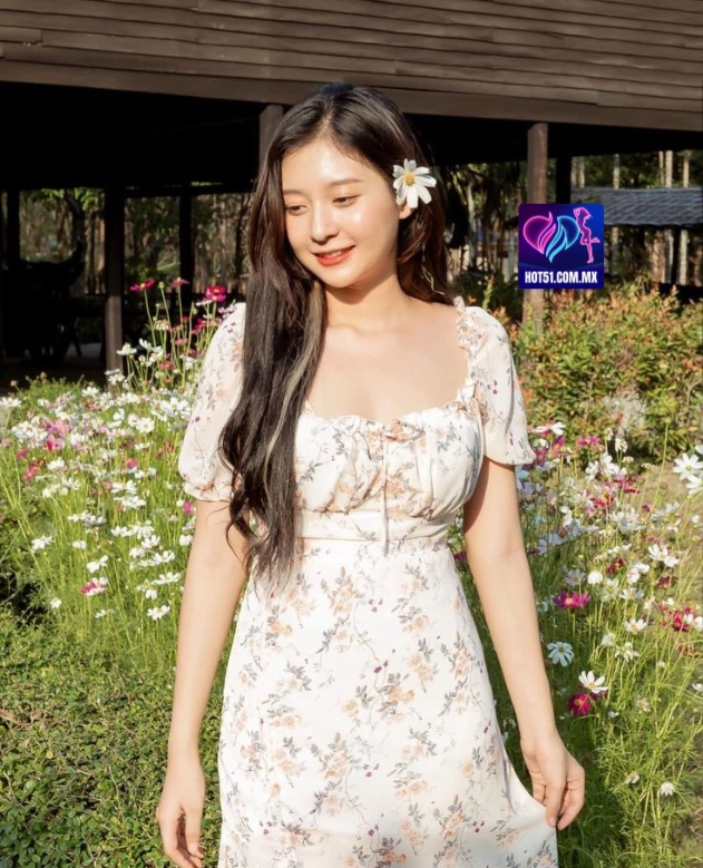 Constance Wu HOT51.COM.MX